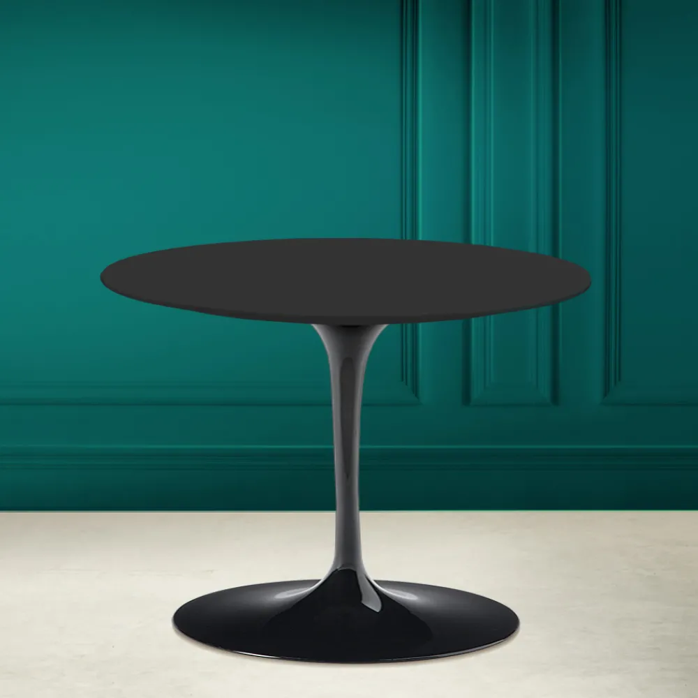 Viadurini Living Moderne Couchtische|Tulip Tische-Tulip Eero Saarinen H 41 Couchtisch aus schwarzer weicher Keramik, hergestellt in Italien – Scarlet