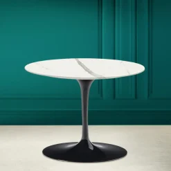 Viadurini Living Moderne Couchtische|Tulip Tische-Tulip Eero Saarinen H 41 Couchtisch aus vollgeäderter Statuenkeramik, hergestellt in Italien – Scarlet