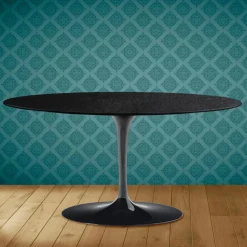 Viadurini Living Moderne Couchtische|Tulip Tische-Tulip Saarinen Ovaler Couchtisch H 41 aus Sirius-Keramik, hergestellt in Italien – Scarlet