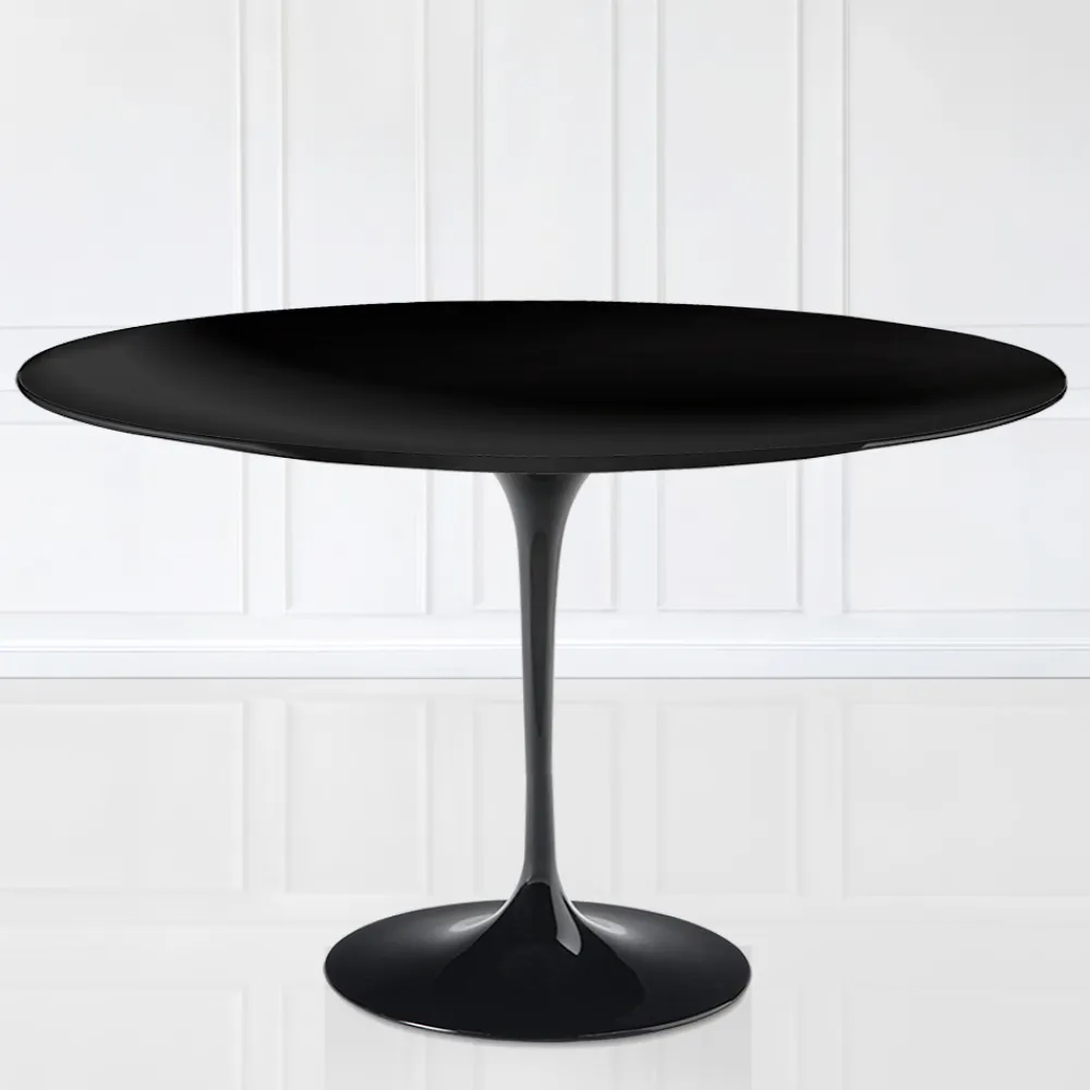 Viadurini Living Tulip Tische|Esstisch Oval-Tulip Tisch Eero Saarinen H 74 Oval aus schwarzem Flüssiglaminat Made in Italy - Scharlachrot