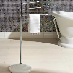 Viadurini Bathroom Badetuchhalter-Vintage Handtuchständer mit 3 Armen aus Messing und Keramik - Lyon