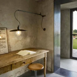 Aldo Bernardi Vintage Wandleuchten-Wandlampe aus Messing mit bewegbaren Arm - Meridiana