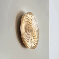 Viadurini Lighting Moderne Wandleuchten-Wandleuchte aus lackiertem Metall und Glas, verziert mit konzentrischen Linien – Hackberry