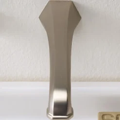 Viadurini Bathroom Waschbeckenarmaturen-Wandmontierter Waschtischarmatur im Vintage-Design aus Messing Made in Italy - Silvana