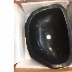 Viadurini Bathroom Steinwaschbecken-Waschbecken Aufsatzwaschbecken Unikat aus Basalt Hassan  Design