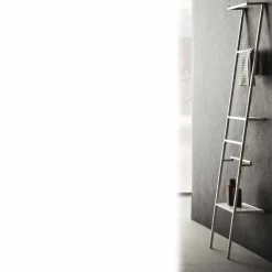 Viadurini Decor Garderobenständer-Weißer oder farbiger moderner Design-Leiter-Kleiderbügel - Caloina