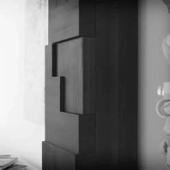 Viadurini Living Anrichte-Wertvoller Hochschrank aus Thermoholz n Lärche 3 Türen und 1 Schublade