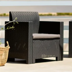 Viadurini in the Garden Garten Lounge Set-Wohnzimmer mit 1 Sofa, 2 Sesseln und 1 Couchtisch mit Sitzkissen - Maschine