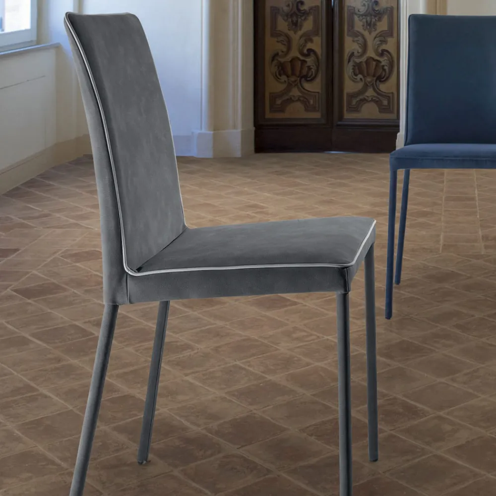 Viadurini Living Design Stühle-Wohnzimmerstuhl mit gepolsterten und lackierten Beinen, hergestellt in Italien – Catania