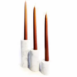Viadurini Living Kerzenständer-Zusammensetzung von 3 Kerzenhaltern aus weißem Carrara-Marmor Made in Italy - Astol