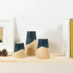 Viadurini Living Kerzenständer-Zusammensetzung von 3 modernen Kerzenhaltern aus massivem Kiefernholz - Weiß