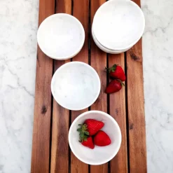 Viadurini Kitchen Küchenzubehör-Zusammensetzung von 4 Schalen aus weißem Carrara-Marmor Made in Italy - Cremina